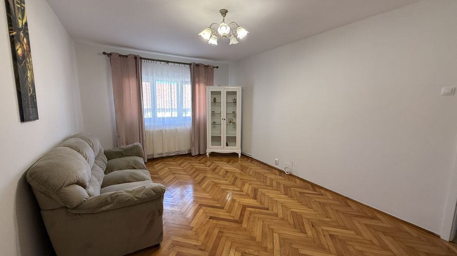 Apartament 3 camere cu PIVNITA - zona Apollo, Central, Sibiu - Poză 5