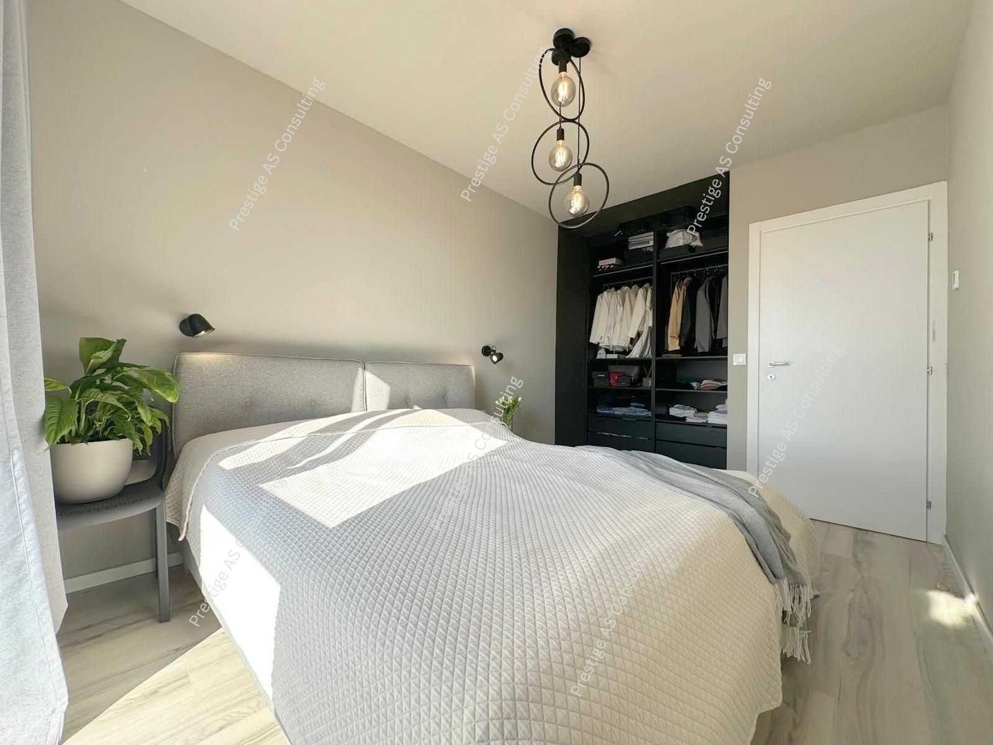Apartament 3 camere | Mobilat | Parcare inclusa - Poză 4