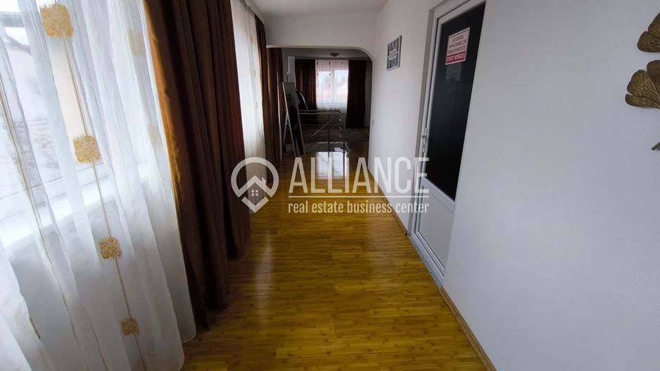 MEDEEA Vila P+1 mobilata complet si curte generoasa! - Poză 14