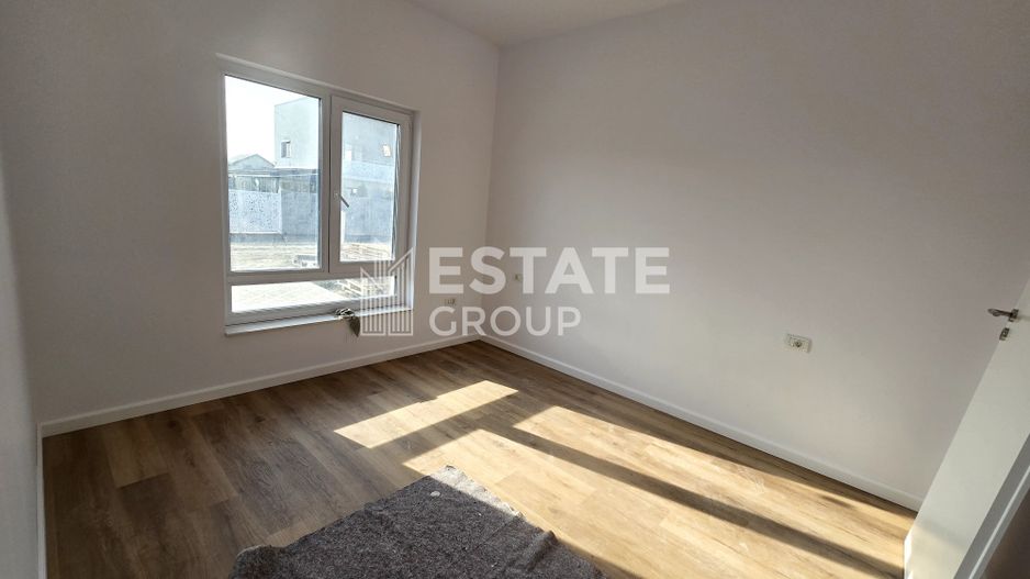 Duplex cu 5 camere despartit prin camera tehnica in Dumbravita - Poză 10