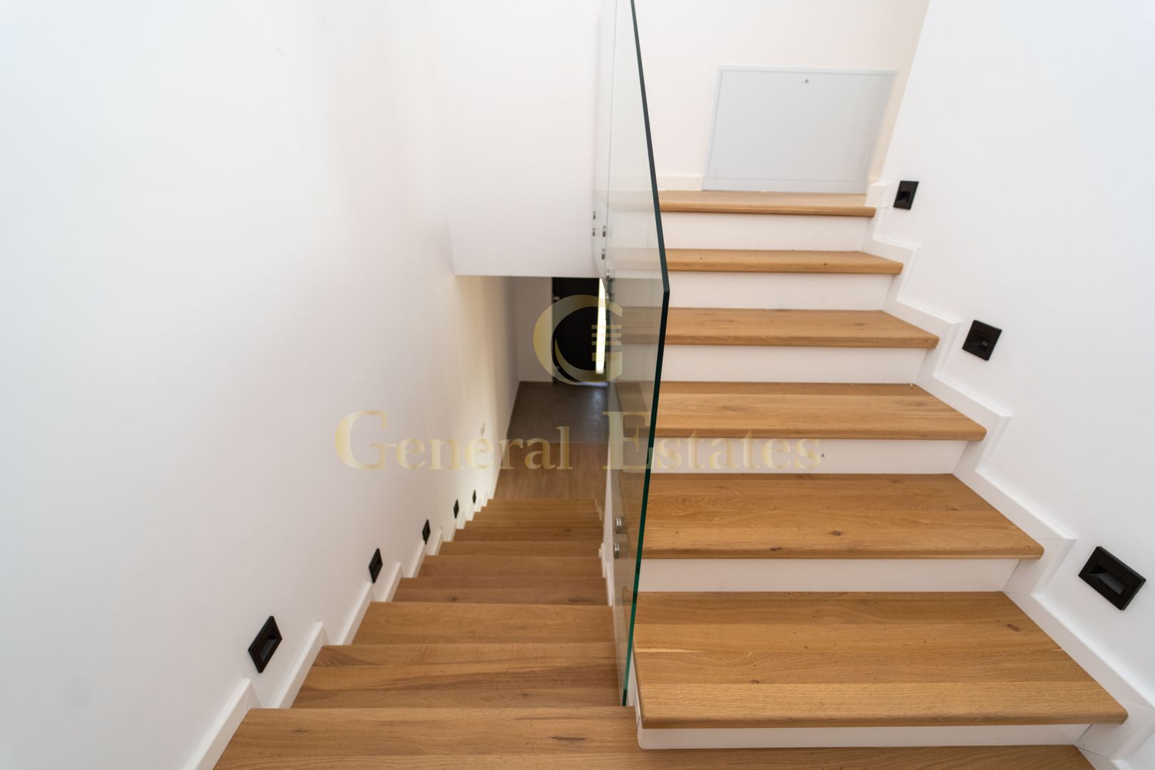 Case tip Duplex de vânzare în Ghimbav, Brașov – Cartierul Florilor - Poză 26