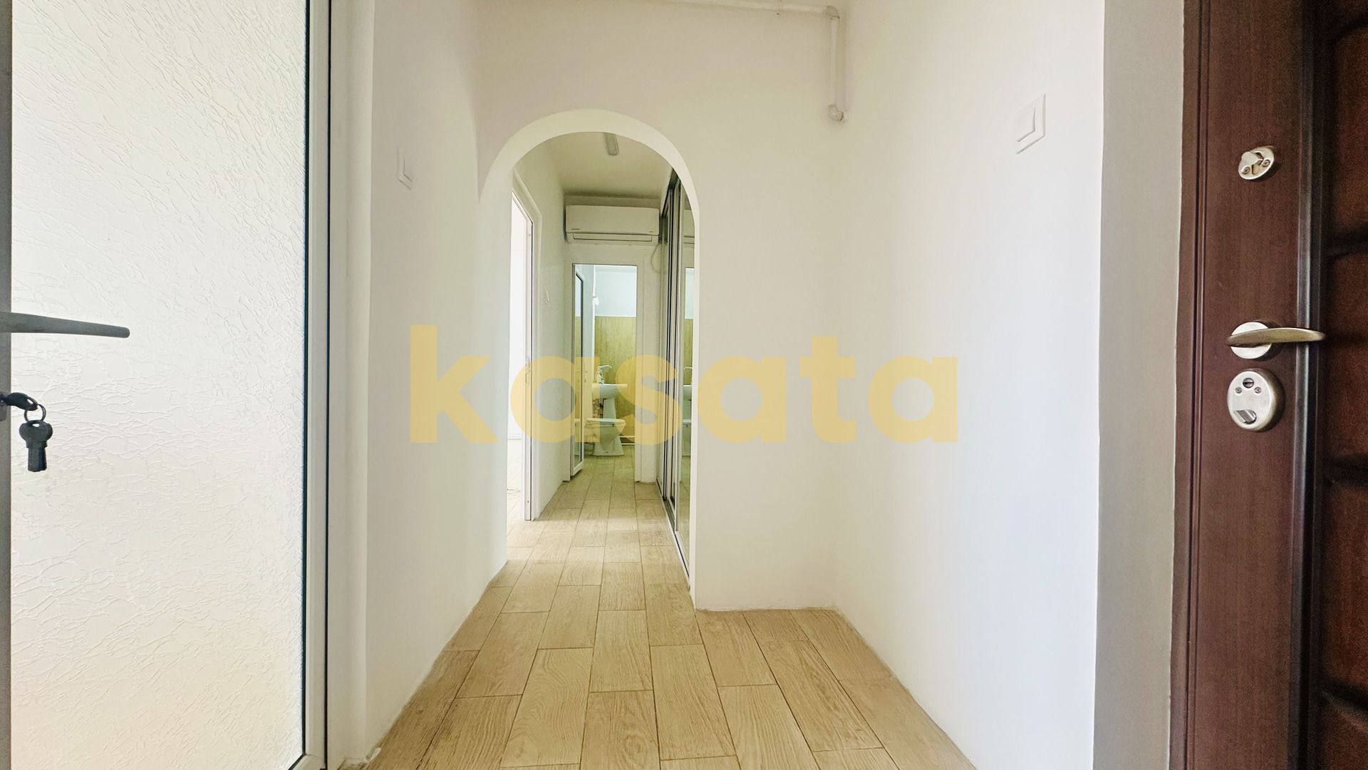 OPORTUNITATE | APARTAMENT 3 CAMERE | COLENTINA | CENTRALA | VEDERE LAC - Poză 6
