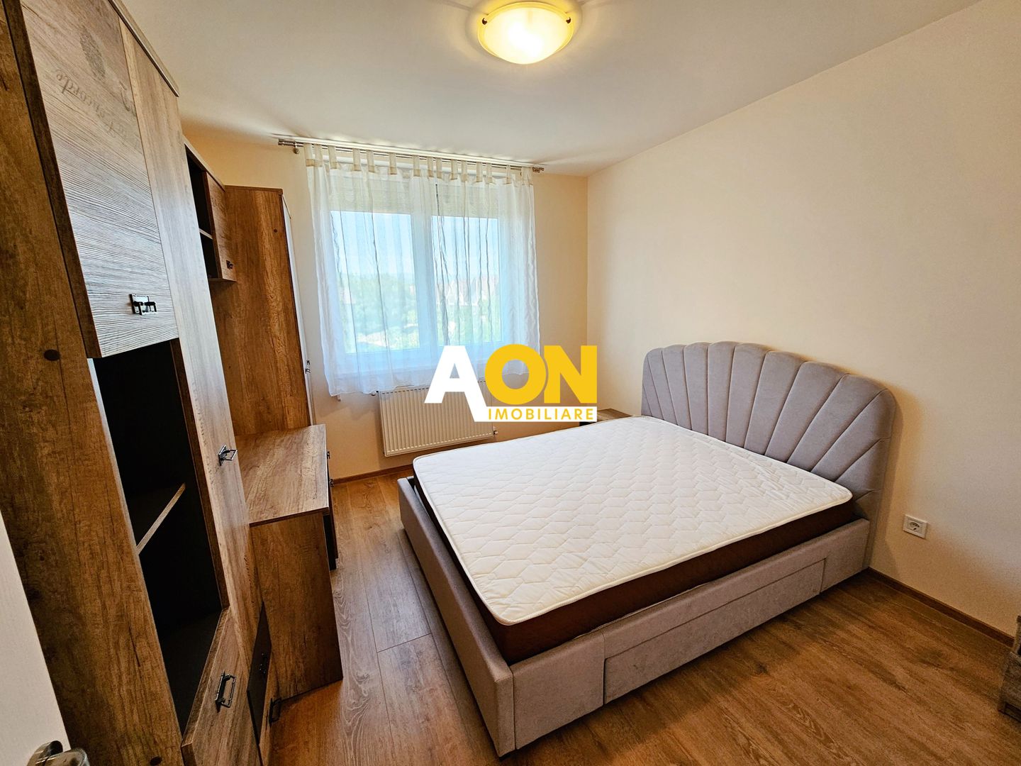 Apartament 2 camere, 56 mp utili, et.1 + boxa + parcare, bloc nou - Poză 8