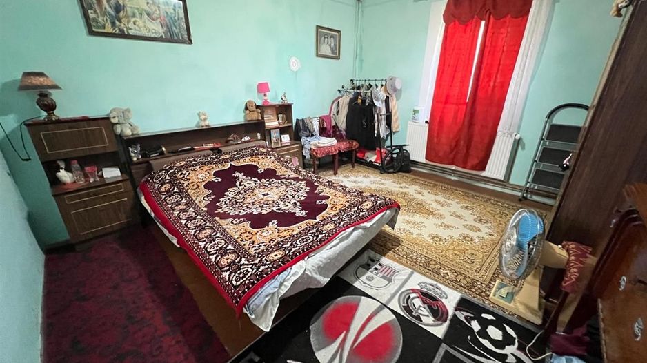 casa individuala Varias apa centrala pe gaz canalizare 1500mp - Poză 18