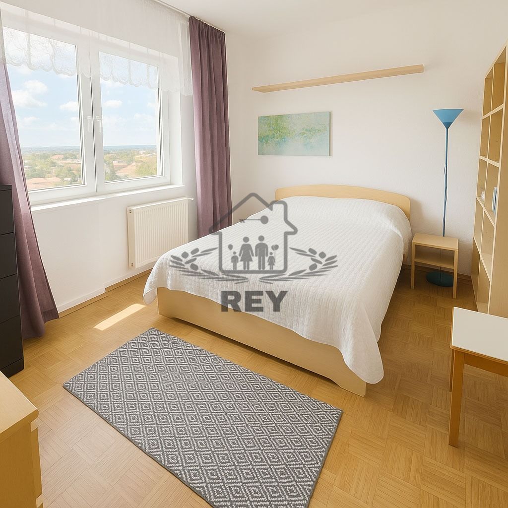 Apartament 3 camere de vânzare Terezian - Poză 3