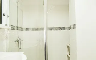 Apartament cu 2 dormitoare si loc de parcare in Floresti, zona Terra - Poză 11