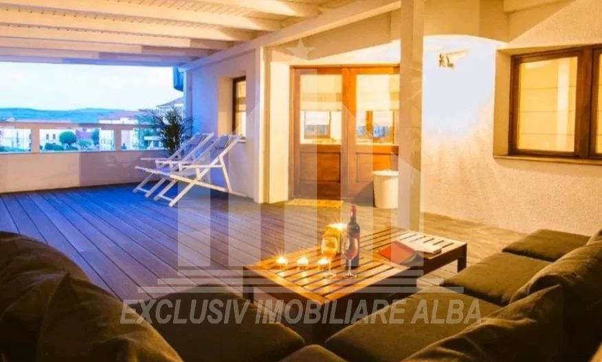 Apartament cu 3 camere de vanzare, Centru - Poză 8