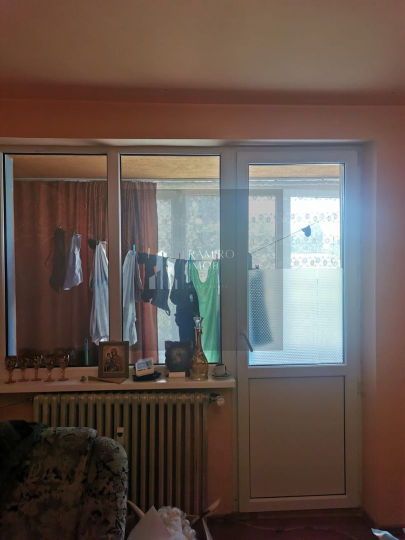 Apartament 3 camere decomandat Rahova - Poză 7