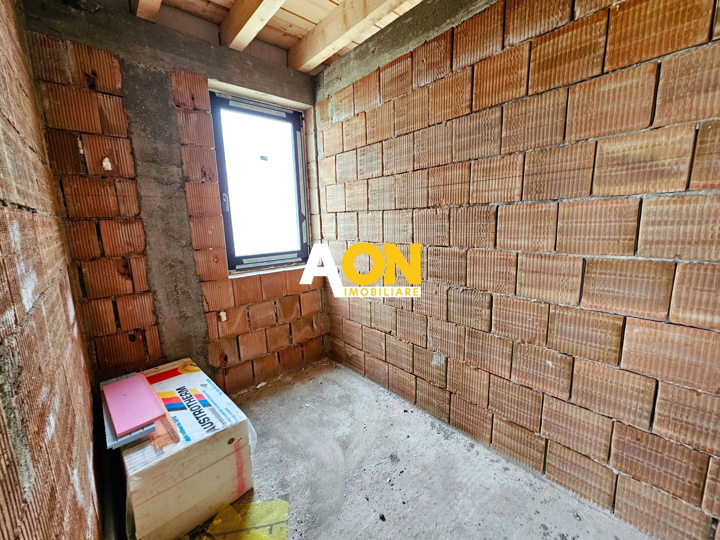 Casa semifinisata, 4 camere, 554 mp teren, Cetate - Poză 6