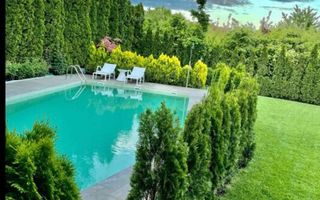 Vila lux de vanzare in cel mai dorit complex din Erou Iancu Nicolae-locatie rara - Poză 16