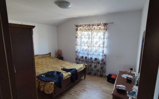 Casa de vanzare Mobilata utilata , Domnesti - Poză 7