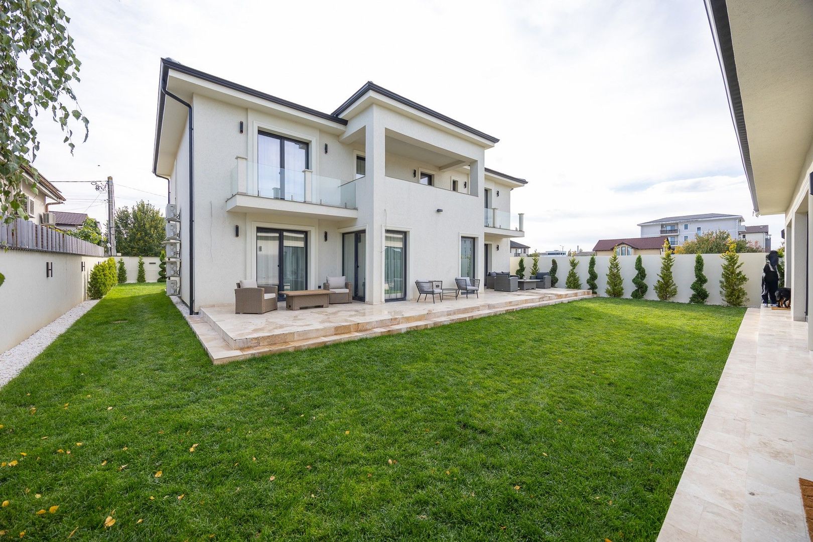 Casa Premium | Spa privat | Garaj Dublu | Mobilata-Utilata | 360 utili - Poză 3