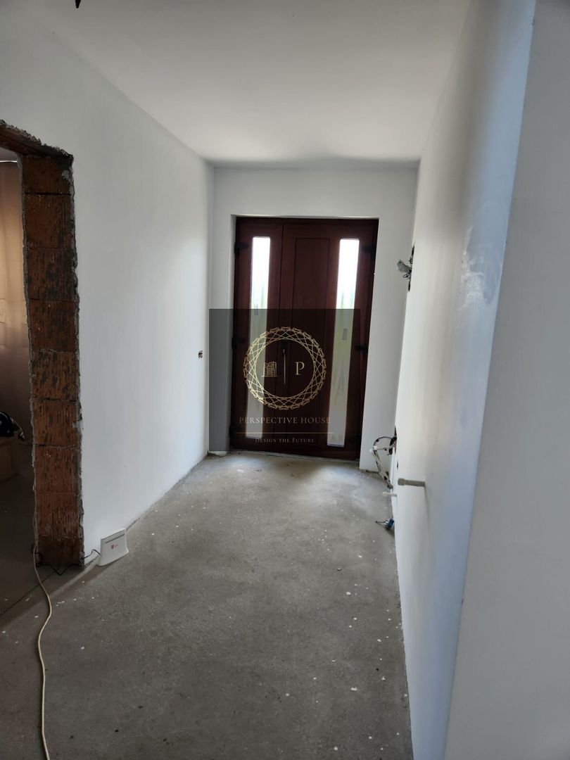 Casa Individuala-spatioasa in Orizont - Poză 9