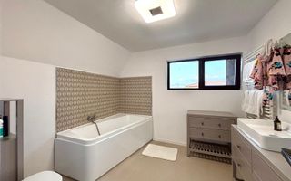 Casa premium - mobilata si utilata -teren 601 mp -  Sag - Poză 13