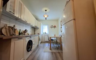 Apartament 2 camere, etaj 1, decomandat – de vânzare în Cisnădie, zona Aria - Poză 2