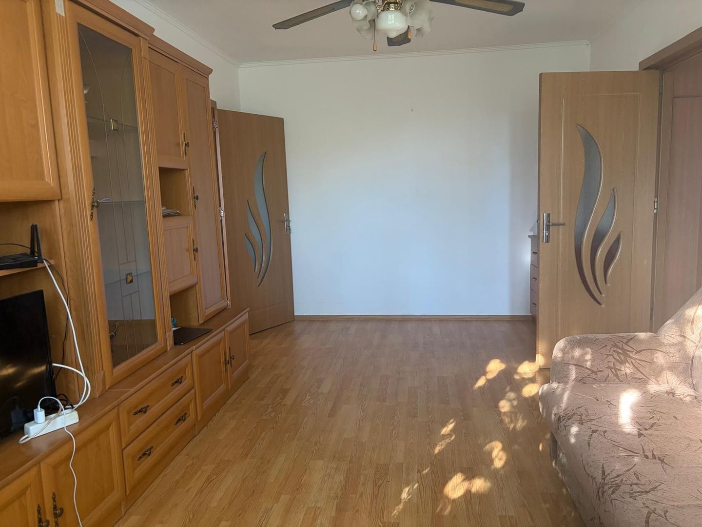 Apartament de inchiriat cu doua camere, Piata Iancului - Poză 1