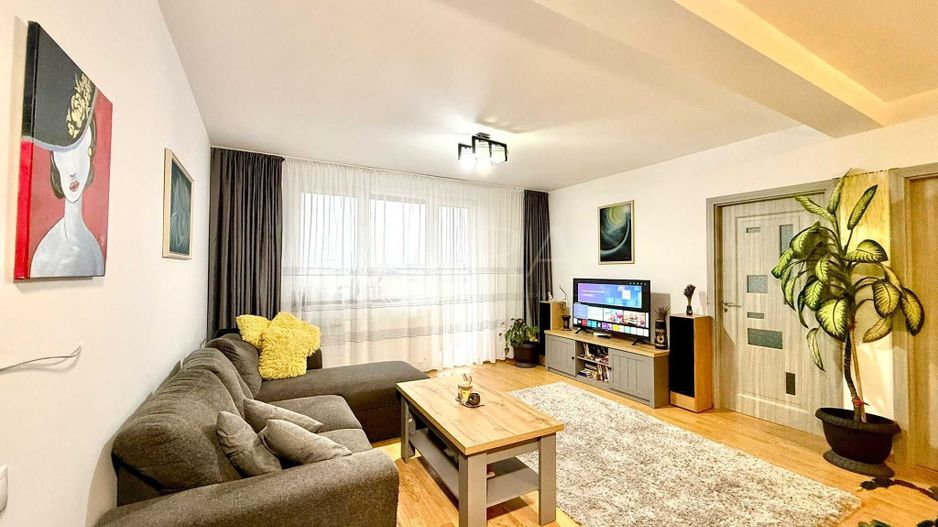 Vanzare apartement 3 camere Floresti Cluj - Poză 1