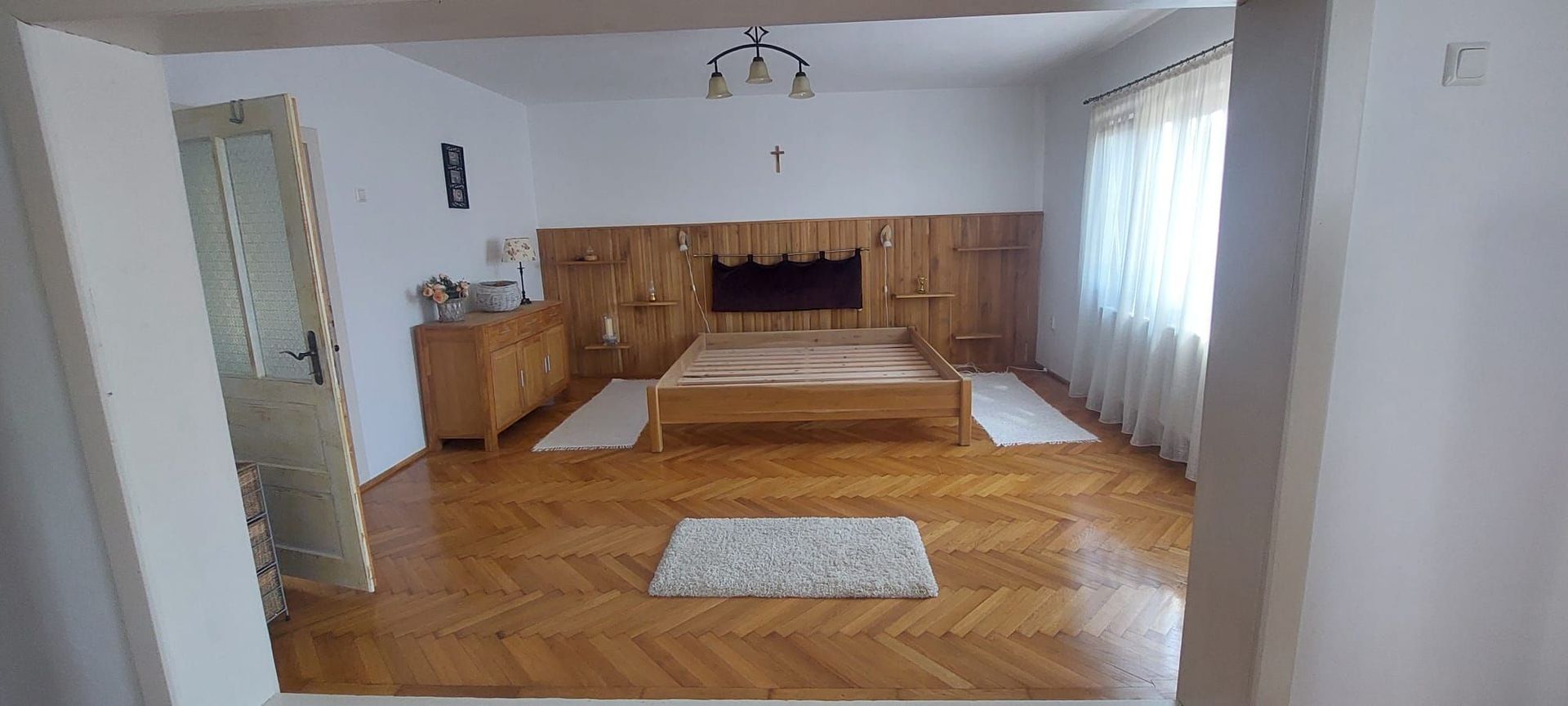 Ocazie unică! Casă de vânzare în stațiunea Covasna! - Poză 10