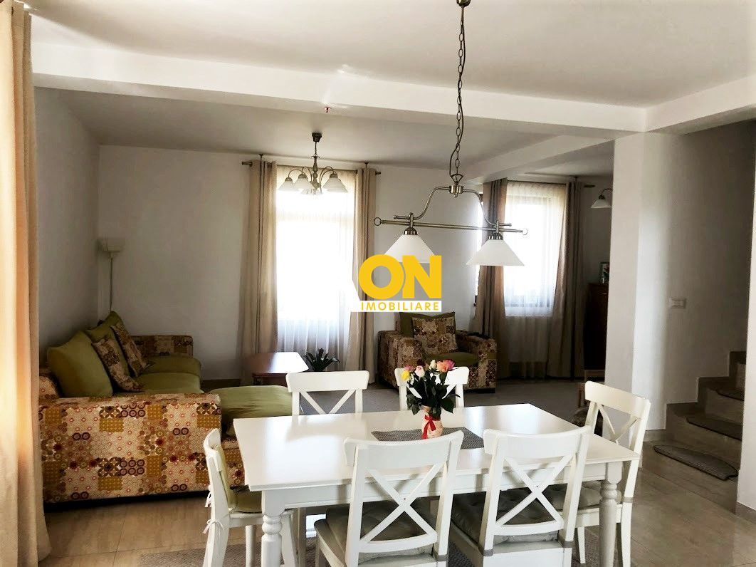 1/2 Duplex cu garaj, 4 camere, mobilat si utilat, Alba -Micesti - Poză 3