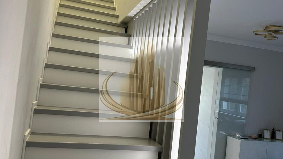 Casa in stil mediteranean, ultrafinisată 5 camere, 3 bai + curte. - Poză 35