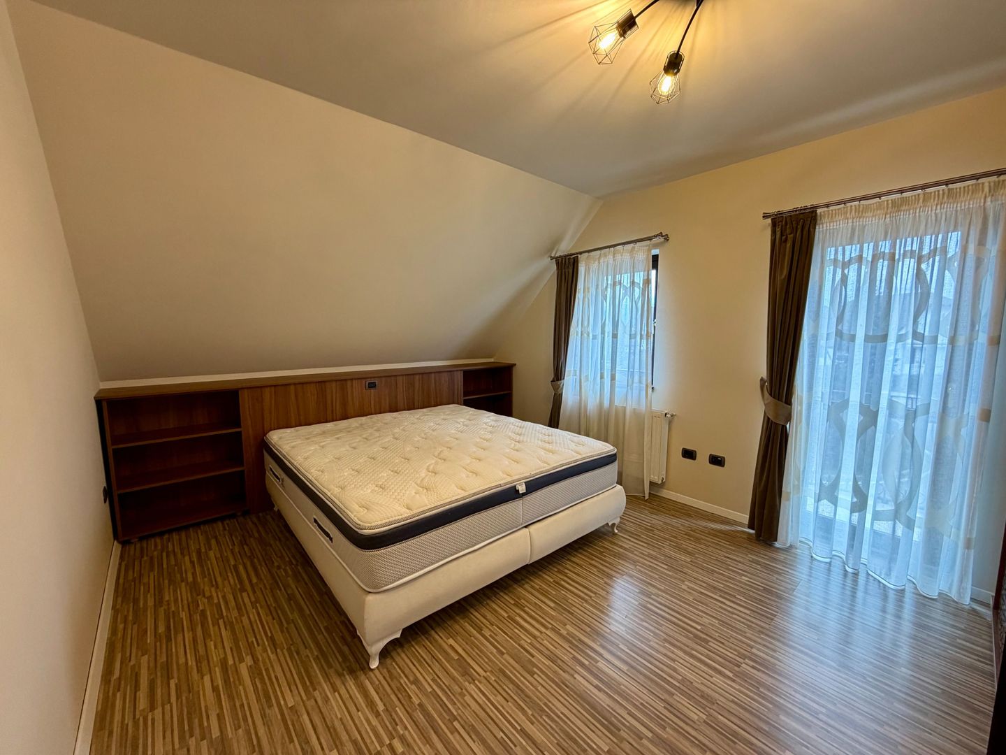 Casa de inchiriat | Zona Stupinii Noi | Brasov - Poză 16