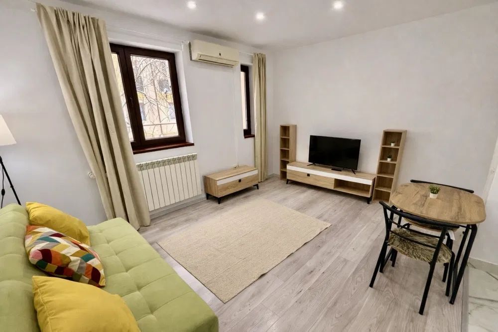 Apartament 2 camere Gorjului– Prima închiriere, Centrală Proprie - Poză 1