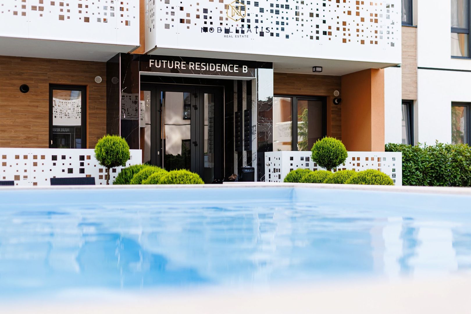 Oferta Inchiriata - Apartament de Lux | 2.5 camere | Piscina & Garaj subteran - Poză 12