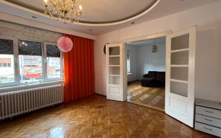 Casă individuală de închiriat – 4 camere, curte și terasă – Terezian - Poză 4