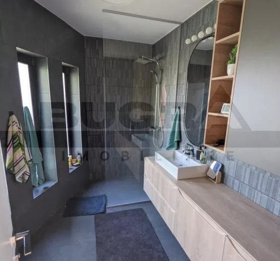 Duplex la cheie, 4 camere,137 mp+258 mp teren, parcare, zona Macesului - Poză 10