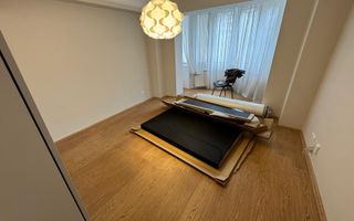 Apartament cu 3 camere, 85 mp, Zona Central - Poză 6