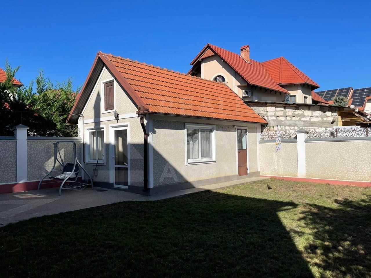 Chirie, casă, 4 camere, strada Ştefan Neaga. - Poză 3