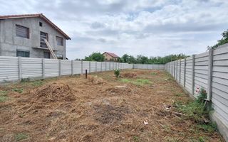 Teren intravilan imprejmuit cu gard de beton de vanzare - Poză 17