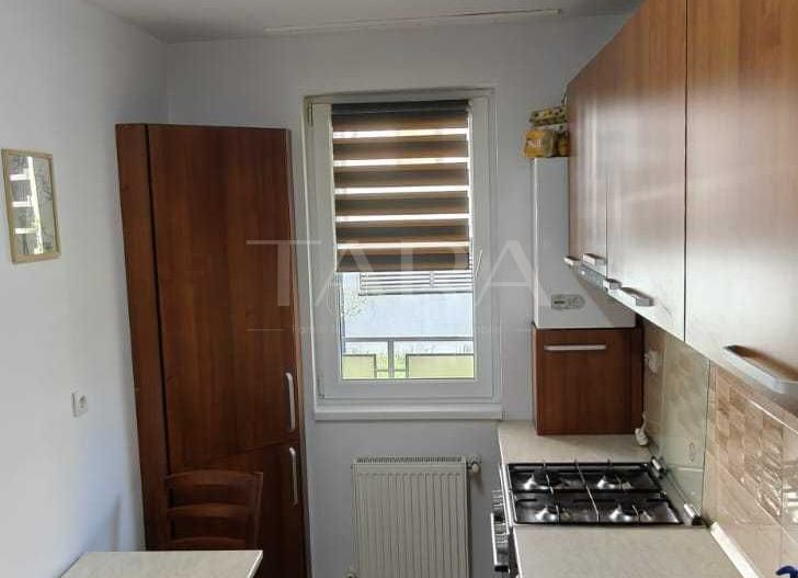 Apartament 3 camere decomandat, parcare inclusă. - Poză 4