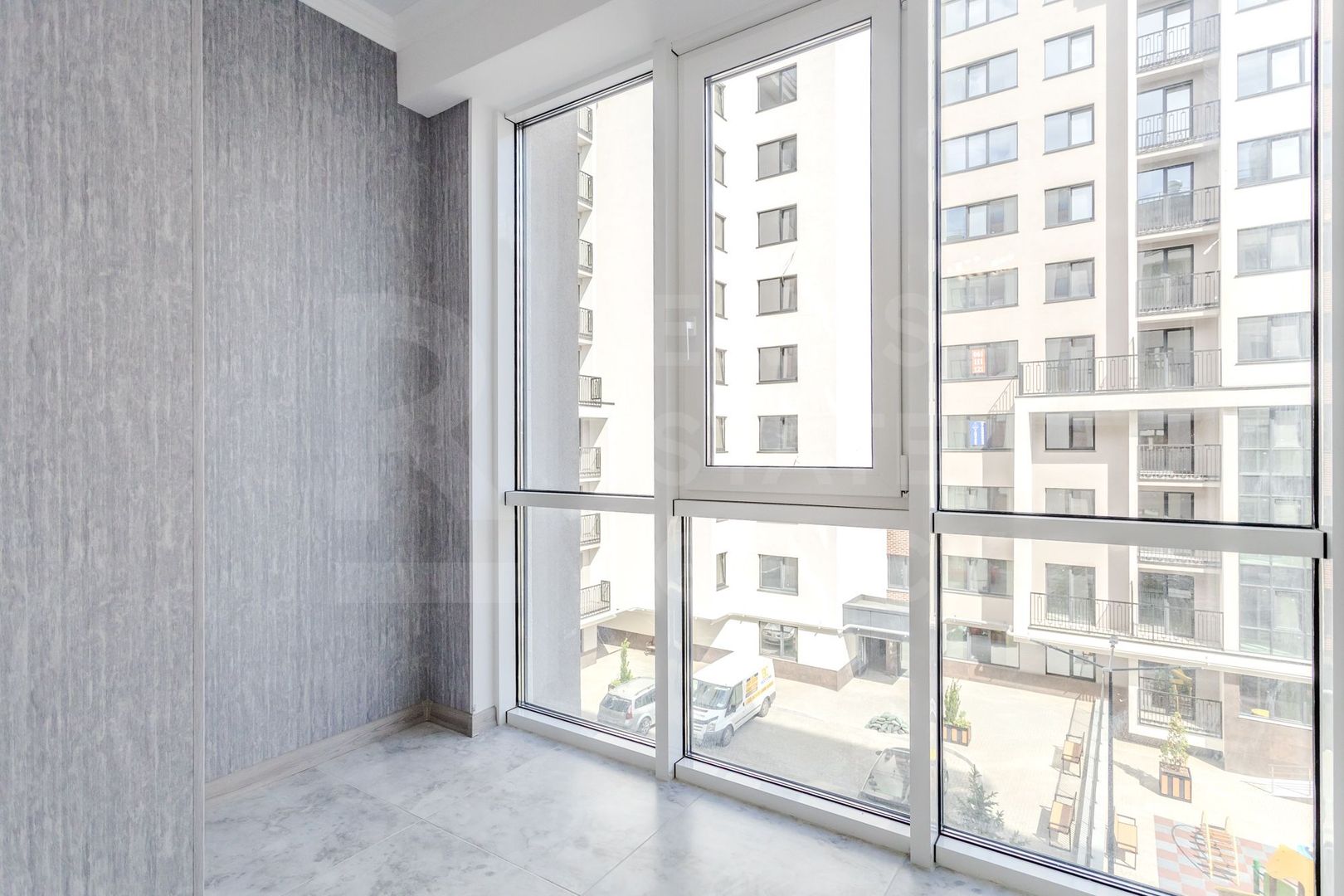 Vânzare, apartament 2 camere, str. Milescu Spataru, Ciocana - Poză 5