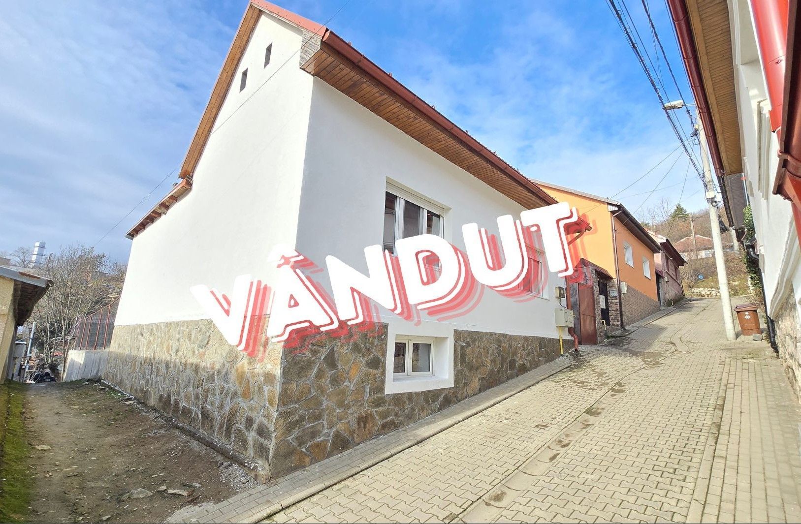 Proprietate cu 3 corpuri | casa + spatiu separat | Muncitoresc - Poză 1