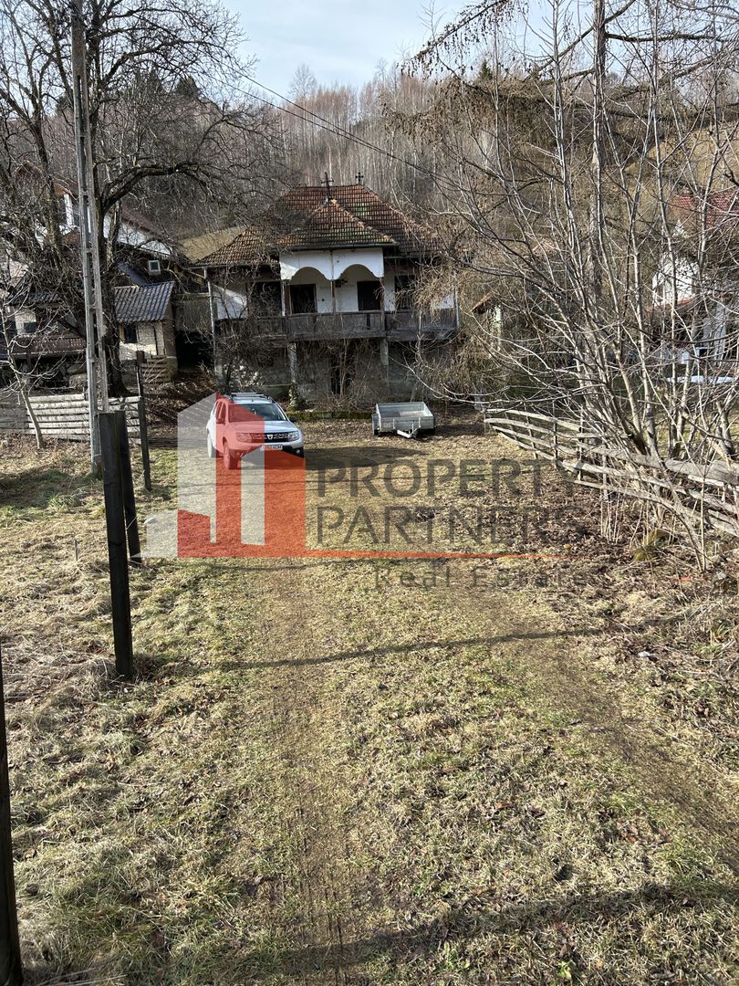 Teren Bran, sat Poarta 15.646 mp intravilan. - Poză 4