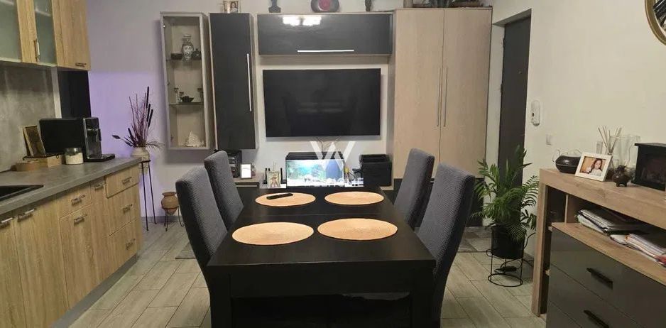 Apartament 3 camere cu gradina pavata - Selimbar - Poză 3