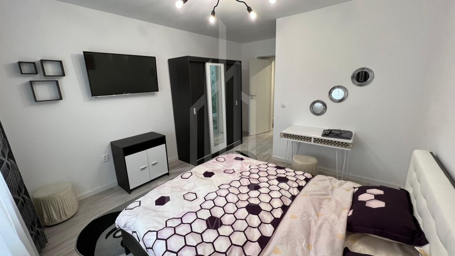 Apartament 3 camere | zona Cedonia - Poză 5