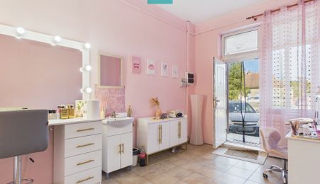 Spațiu Comercial cu venit din prima zi Macea
