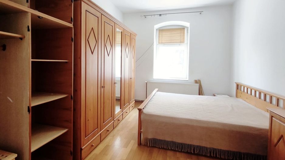 Apartament 4 camere, 132 mp, parter inalt, Piata Catedralei - Poză 9