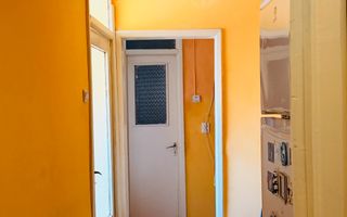 Apartament 3 camere dec. ,Galati, la PS-uri, Casa Roșie etaj 2, 68 mp. - Poză 9