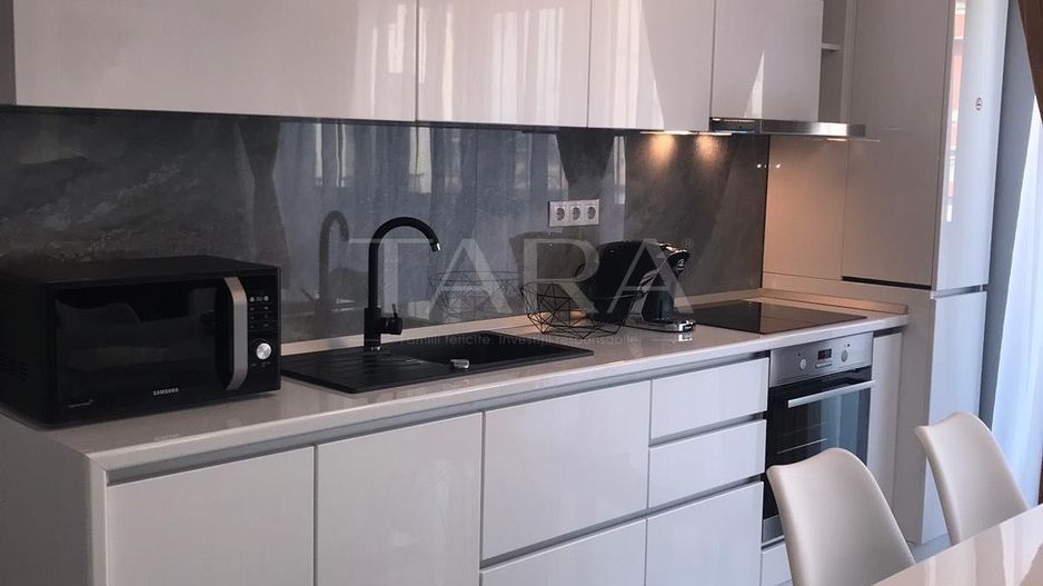 Apartament ULTRAFINISAT cu terasă de 25 mp, în Mănăștur,. - Poză 4