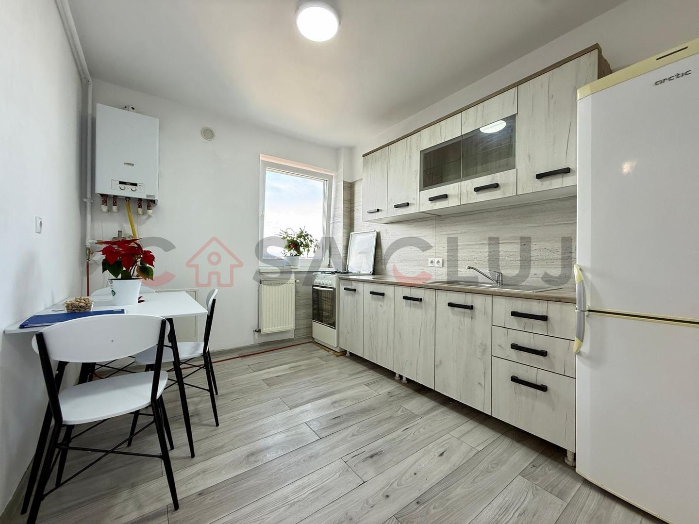 2 camere, decomandat, la cheie, parcare, Mina Cluj - Poză 4