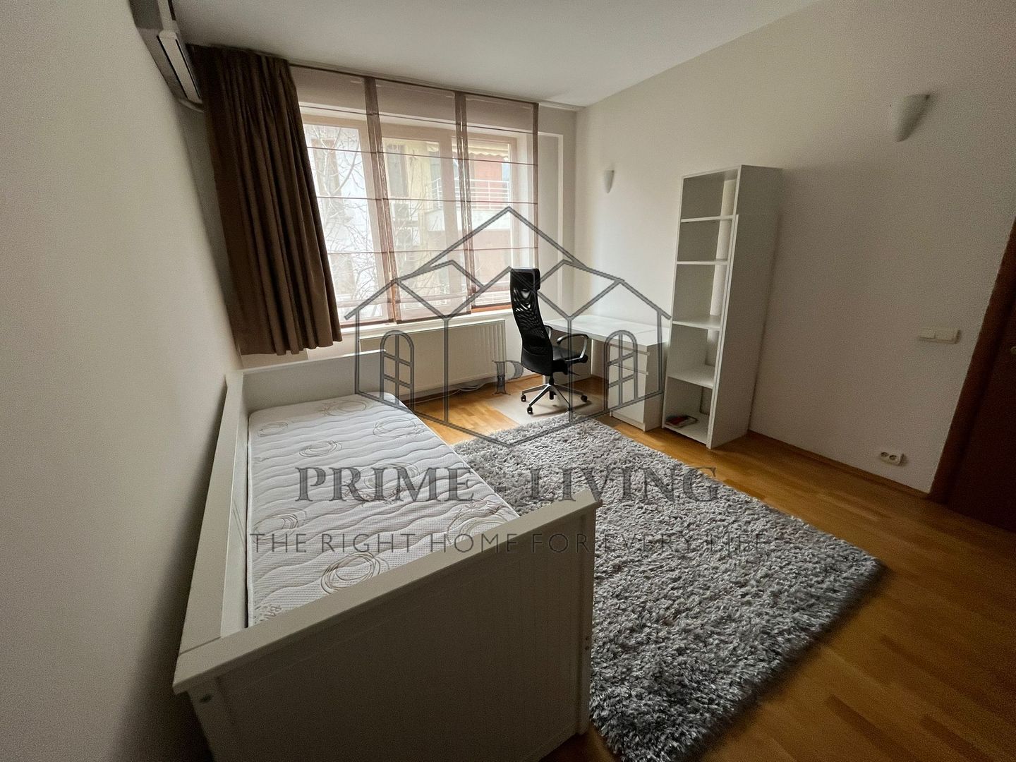 APARTAMENT  SUPERB CU 4 CAMERE LA INCHIRIERE LANGA PARCUL HERATSRAU - Poză 6