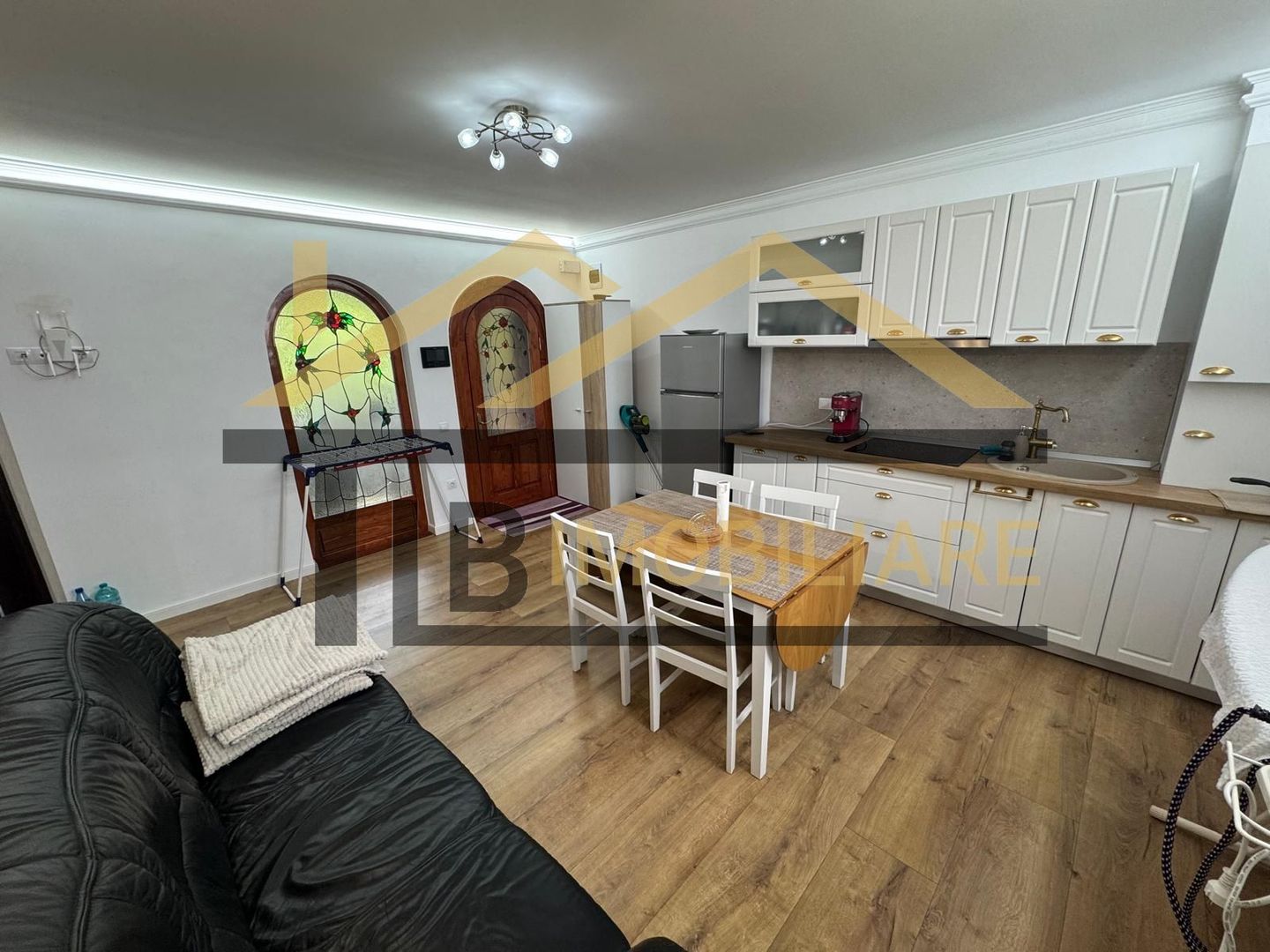 Garsoniera, decomandata, 50mp, zona UMFST - Poză 5