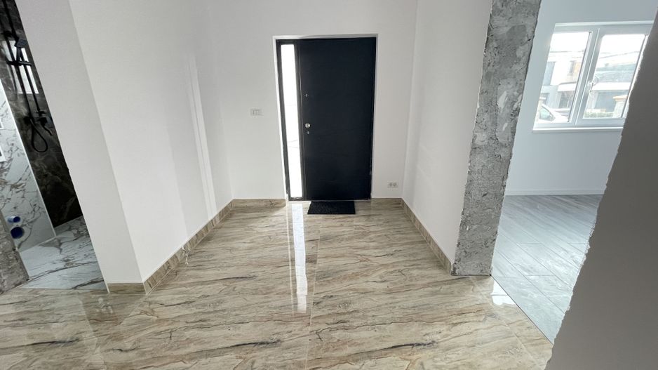 Casa de familie in zona rezidentiala - Poză 28