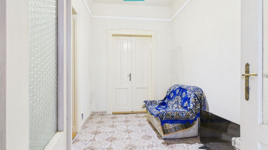 CONAC IMPRESIONANT ÎN GHIOROC - Poză 42