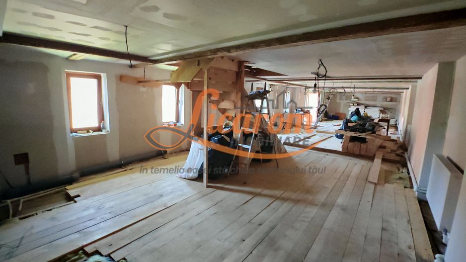 CASA SASEASCA comuna VULCAN,zona foarte buna,teren 3000 mp - Poză 30