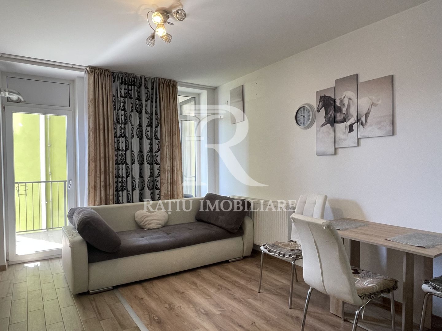 Apartament cu 2 camere | Panorama | Prima Sova | Oradea - Poză 1