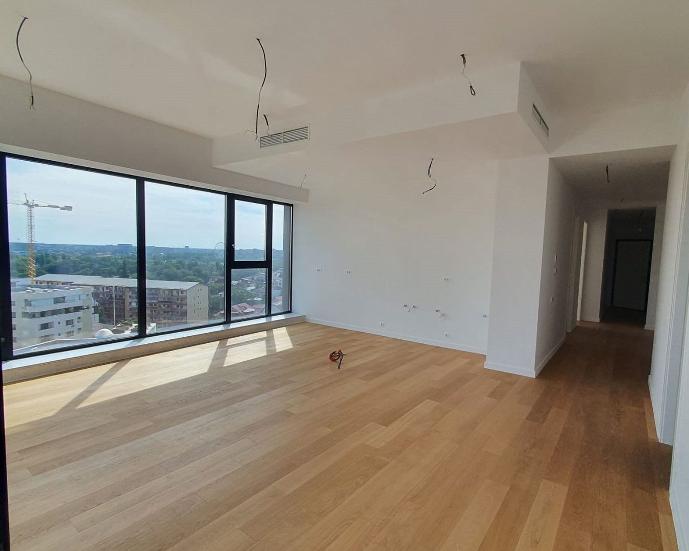 Apartament luminos cu 4 camere în One Verdi Park | Floreasca - Poză 2